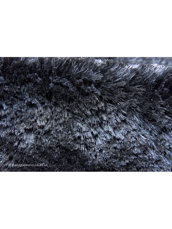 Plush Black Rug - 7