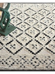 Graham Rug - Thumbnail - 2