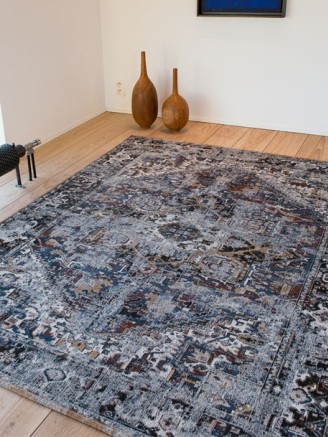 Antiquarian Divan Blue