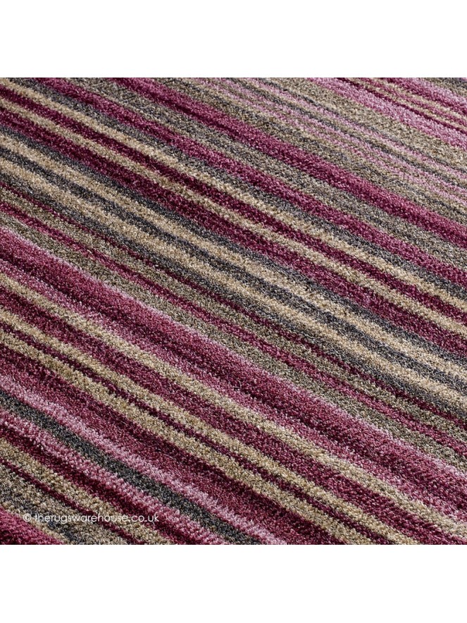 Carter Berry Runner - 4