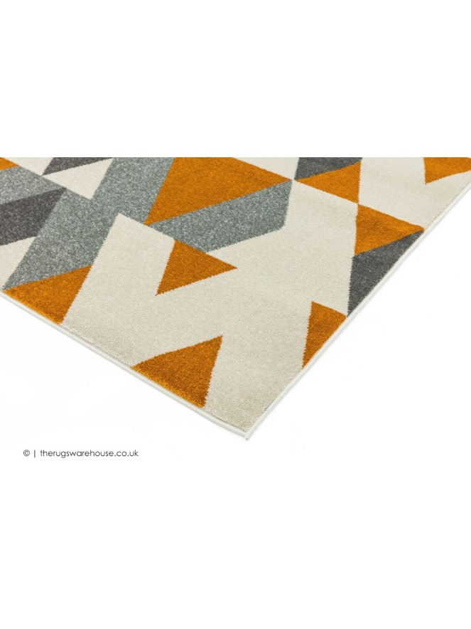 Pyramids Rust Rug - 3