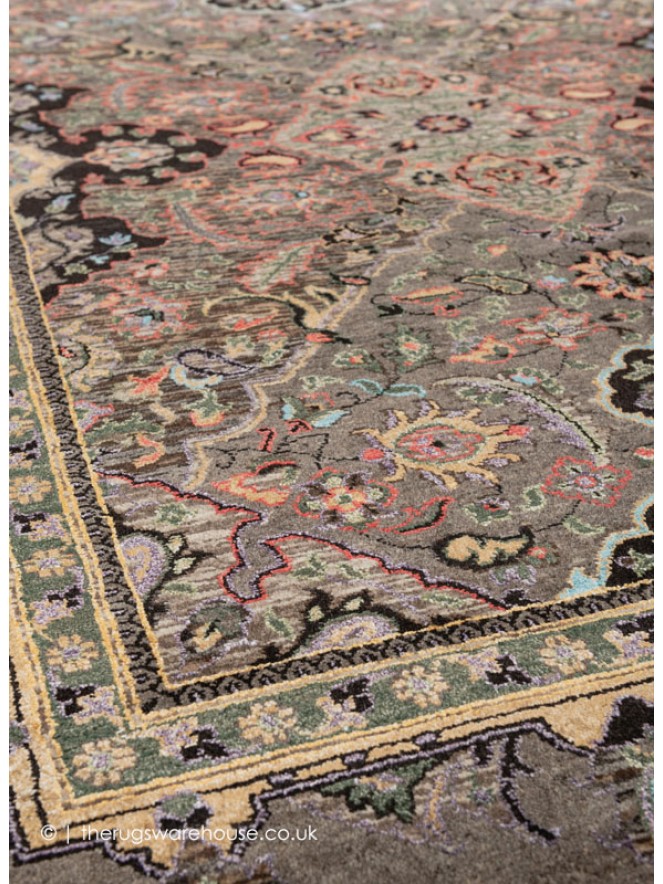Larkana Rug - 6