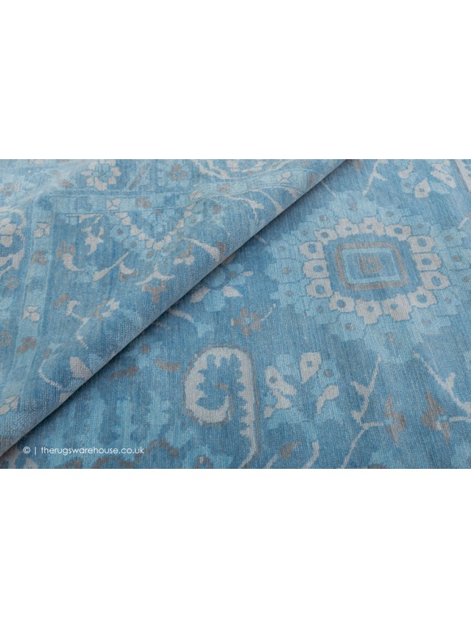 Blue Ushak Rug - 4