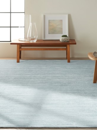 Linear Silky Light Blue